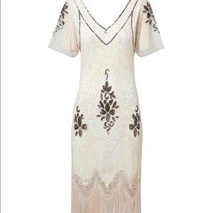 Elegant flapper style dress